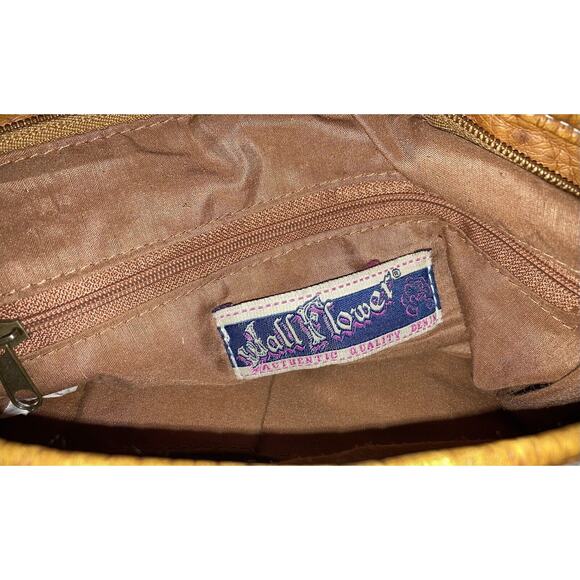 Wall Flower Southwestern Design Crossbody Purse Brown Shoulder Strap Medium - Picture 6 of 11